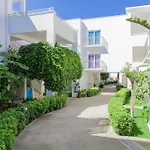 Armonia Village & אקיארלר