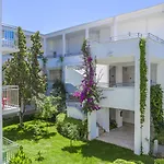 אתר נופש Armonia Village & 5*