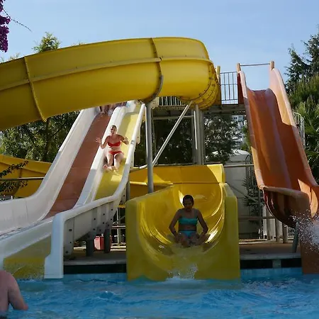 Armonia Village & אתר נופש
