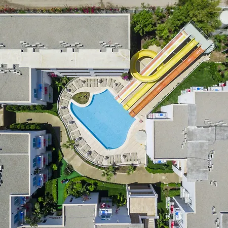 Semesteranläggning (resort) Armonia Village &