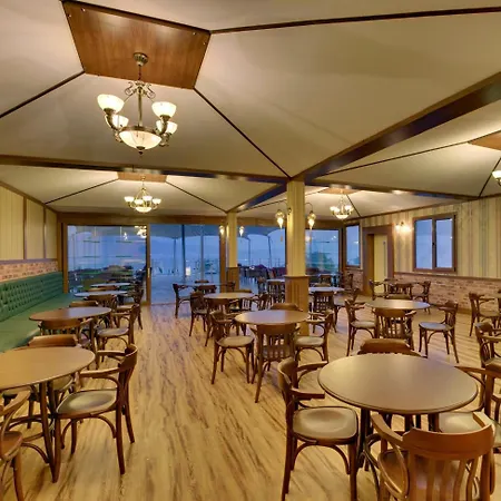 Armonia Village & Semesteranläggning (resort) 5*