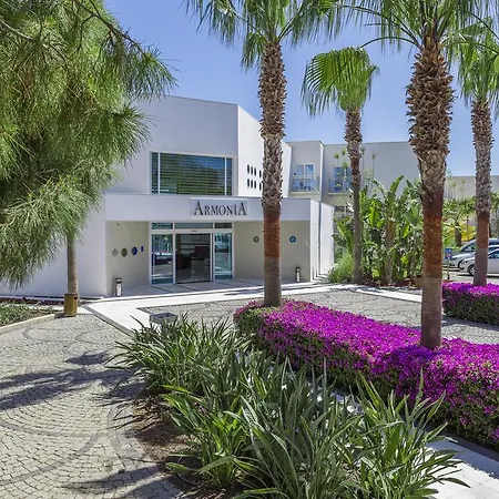Resort Armonia Village & 5*