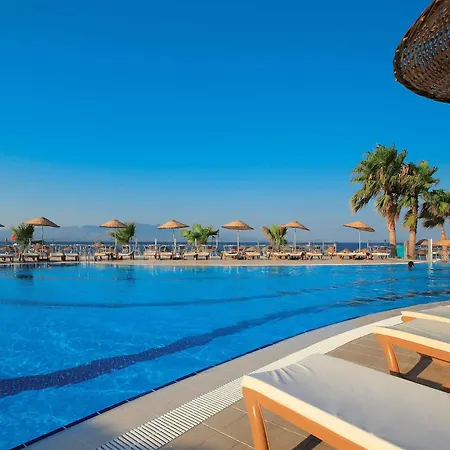 Armonia Village & 5* Turgutreis