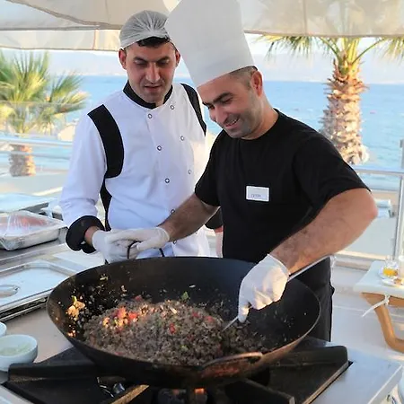 Armonia Village & 5* Turgutreis