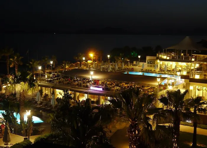Armonia Village & Θέρετρο Akyarlar
