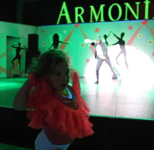 Θέρετρο Armonia Village &